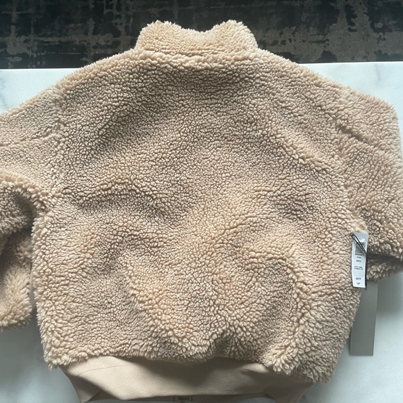 Babaton by Aritiza teddy bear jacket 2XS - Picture 2 of 4